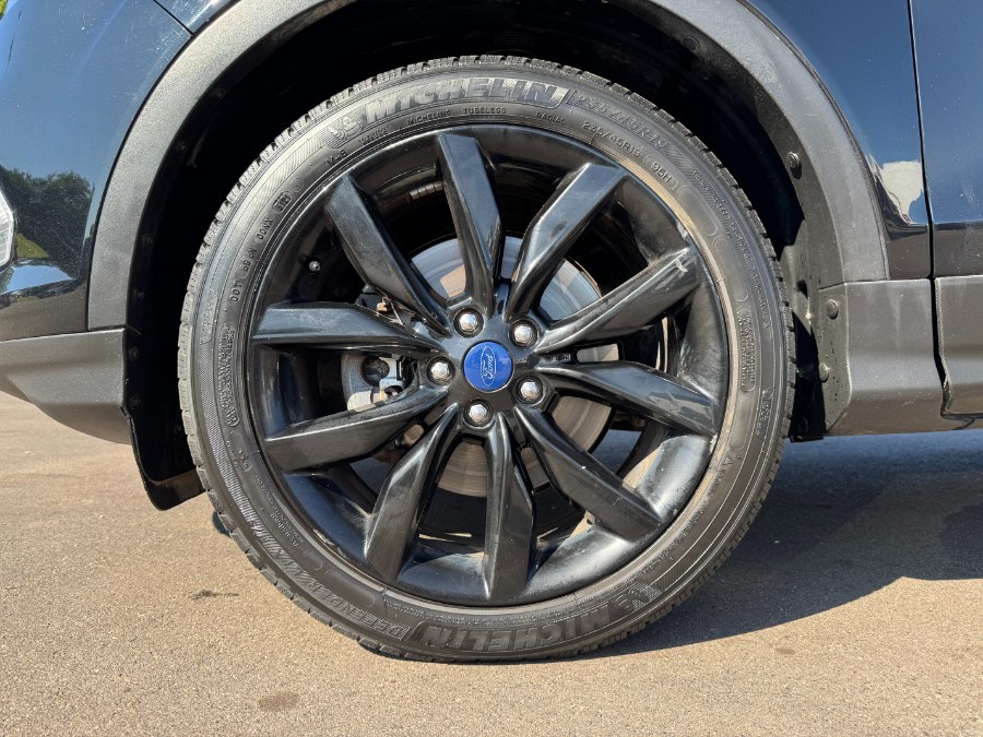 2017 Ford Escape SE 4WD, available for sale in Ortonville, Michigan | Marsh Auto Sales LLC. Ortonville, Michigan 2017 Ford Escape SE 4WD, available for sale in Ortonville, Michigan | Marsh Auto Sales LLC. Ortonville, Michigan