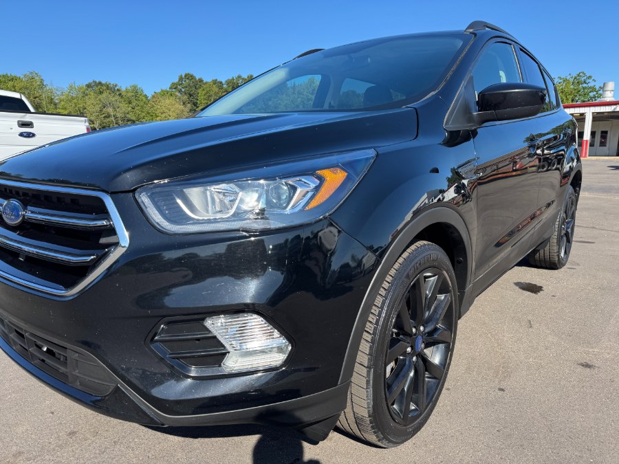 2017 Ford Escape SE 4WD, available for sale in Ortonville, Michigan | Marsh Auto Sales LLC. Ortonville, Michigan 2017 Ford Escape SE 4WD, available for sale in Ortonville, Michigan | Marsh Auto Sales LLC. Ortonville, Michigan