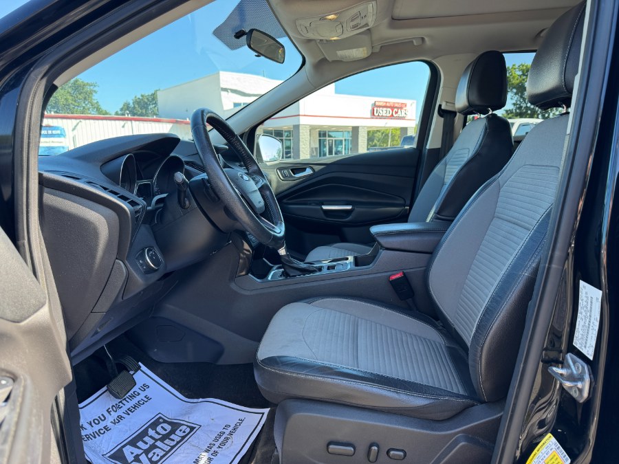 2017 Ford Escape SE 4WD, available for sale in Ortonville, Michigan | Marsh Auto Sales LLC. Ortonville, Michigan 2017 Ford Escape SE 4WD, available for sale in Ortonville, Michigan | Marsh Auto Sales LLC. Ortonville, Michigan