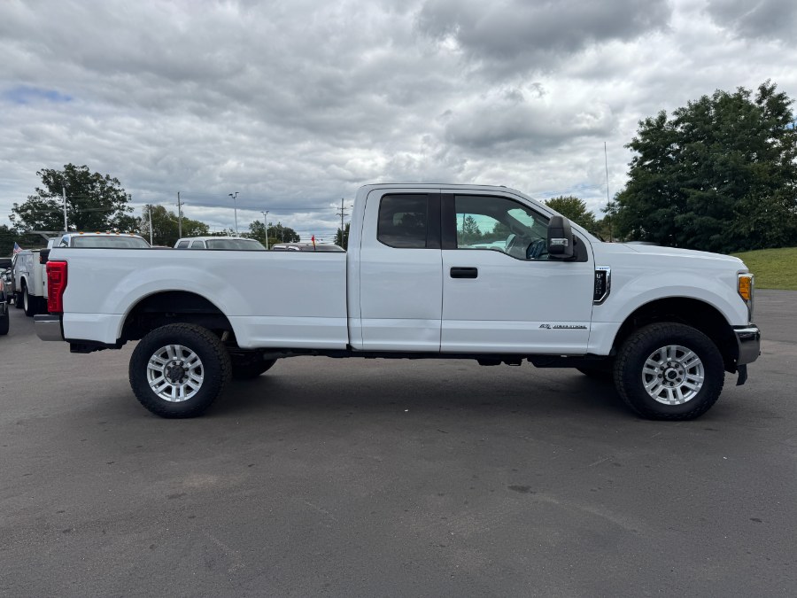 2017 Ford Super Duty F-350 SRW XLT 4WD SuperCab 8'' Box, available for sale in Ortonville, Michigan | Marsh Auto Sales LLC. Ortonville, Michigan 2017 Ford Super Duty F-350 SRW XLT 4WD SuperCab 8'' Box, available for sale in Ortonville, Michigan | Marsh Auto Sales LLC. Ortonville, Michigan