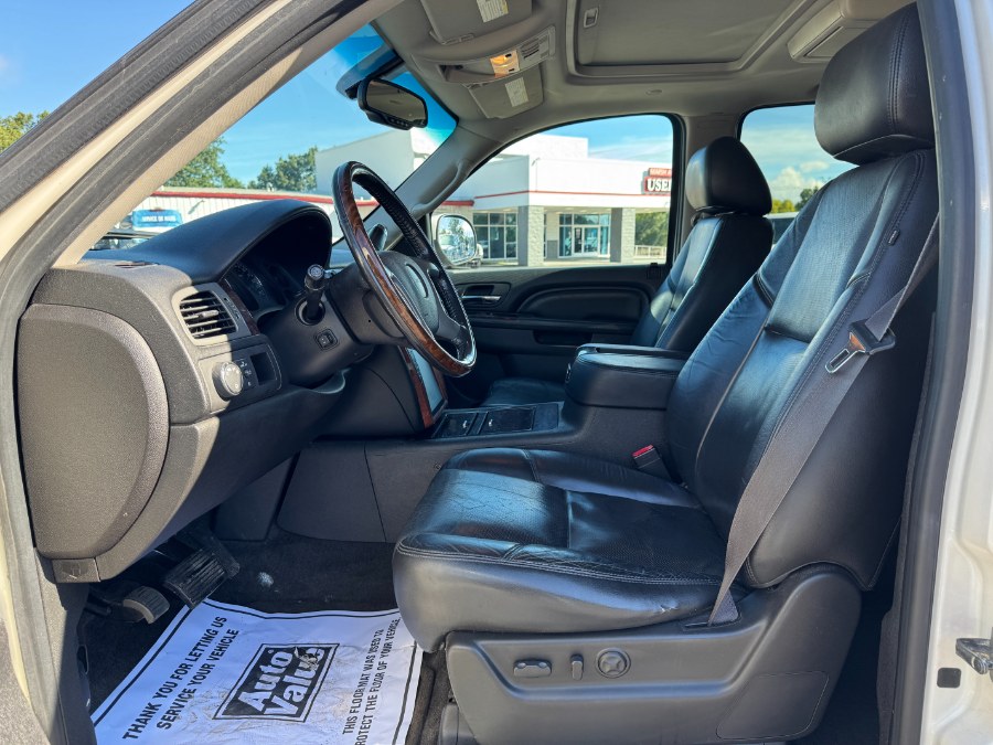 2012 GMC Yukon XL AWD 4dr 1500 Denali, available for sale in Ortonville, Michigan | Marsh Auto Sales LLC. Ortonville, Michigan 2012 GMC Yukon XL AWD 4dr 1500 Denali, available for sale in Ortonville, Michigan | Marsh Auto Sales LLC. Ortonville, Michigan