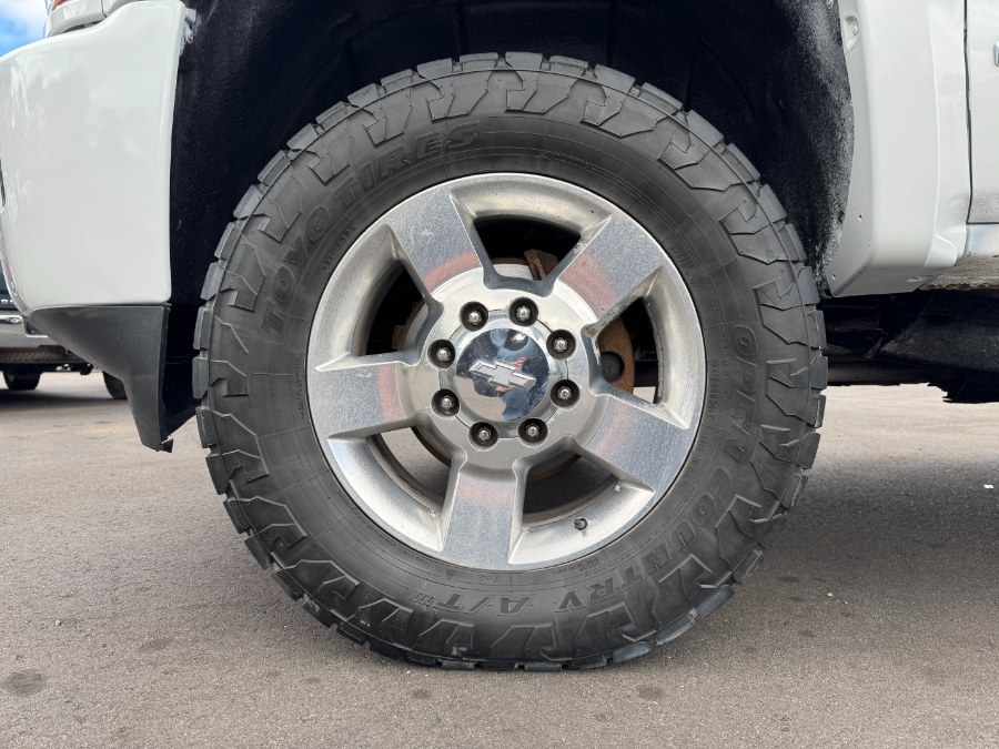 2017 Chevrolet Silverado 2500HD 4WD Crew Cab 153.7" LT, available for sale in Ortonville, Michigan | Marsh Auto Sales LLC. Ortonville, Michigan 2017 Chevrolet Silverado 2500HD 4WD Crew Cab 153.7" LT, available for sale in Ortonville, Michigan | Marsh Auto Sales LLC. Ortonville, Michigan