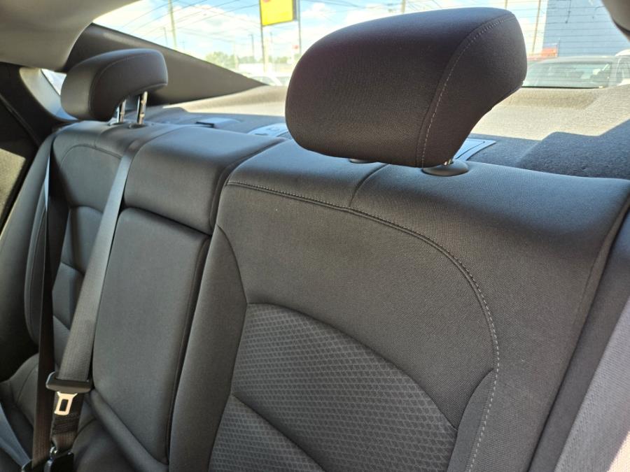 2020 Chevrolet Malibu 4dr Sdn LT, available for sale in Temple Hills, Maryland | Temple Hills Used Car. Temple Hills, Maryland 2020 Chevrolet Malibu 4dr Sdn LT, available for sale in Temple Hills, Maryland | Temple Hills Used Car. Temple Hills, Maryland