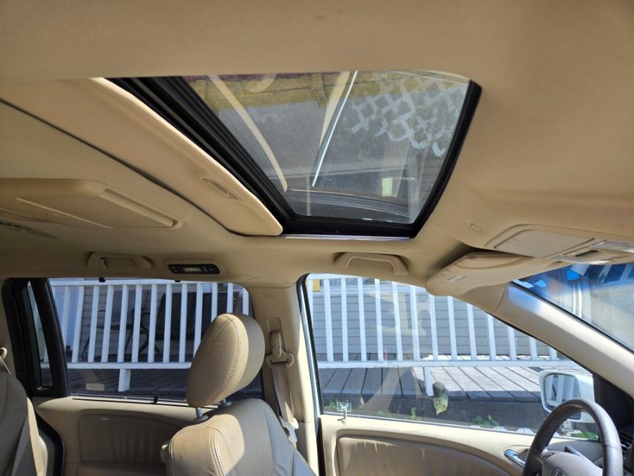 2008 Honda Odyssey 5dr EX-L w/RES, available for sale in Temple Hills, Maryland | Temple Hills Used Car. Temple Hills, Maryland 2008 Honda Odyssey 5dr EX-L w/RES, available for sale in Temple Hills, Maryland | Temple Hills Used Car. Temple Hills, Maryland