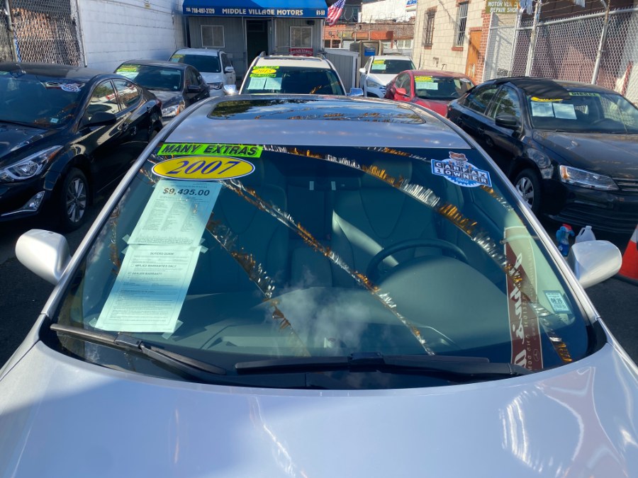 2007 Toyota Camry 4dr Sdn V6 Auto XLE, available for sale in Middle Village, New York | Middle Village Motors . Middle Village, New York 2007 Toyota Camry 4dr Sdn V6 Auto XLE, available for sale in Middle Village, New York | Middle Village Motors . Middle Village, New York