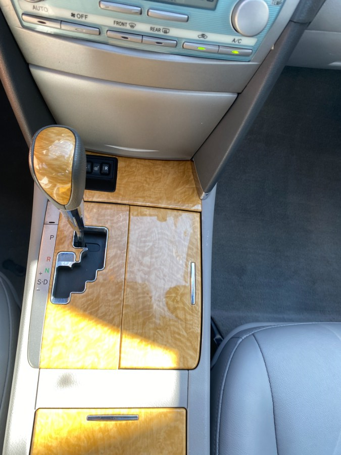 2007 Toyota Camry 4dr Sdn V6 Auto XLE, available for sale in Middle Village, New York | Middle Village Motors . Middle Village, New York 2007 Toyota Camry 4dr Sdn V6 Auto XLE, available for sale in Middle Village, New York | Middle Village Motors . Middle Village, New York