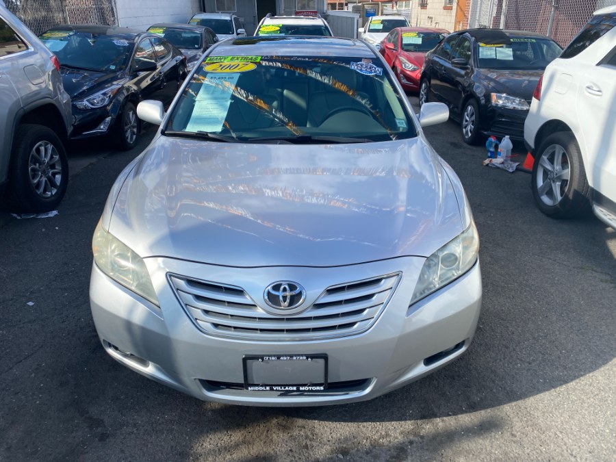 2007 Toyota Camry 4dr Sdn V6 Auto XLE, available for sale in Middle Village, New York | Middle Village Motors . Middle Village, New York 2007 Toyota Camry 4dr Sdn V6 Auto XLE, available for sale in Middle Village, New York | Middle Village Motors . Middle Village, New York
