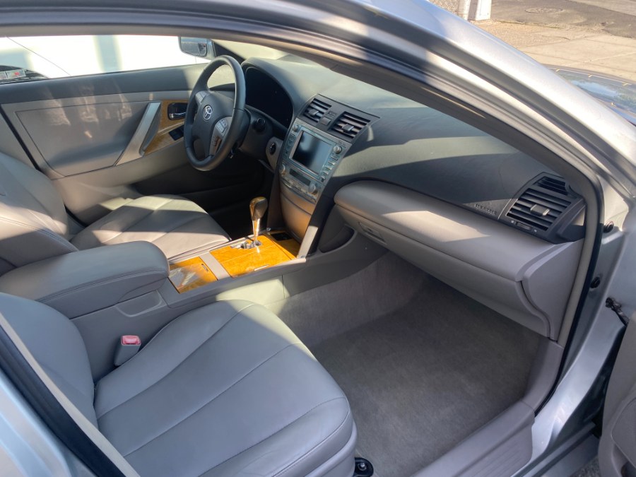 2007 Toyota Camry 4dr Sdn V6 Auto XLE, available for sale in Middle Village, New York | Middle Village Motors . Middle Village, New York 2007 Toyota Camry 4dr Sdn V6 Auto XLE, available for sale in Middle Village, New York | Middle Village Motors . Middle Village, New York