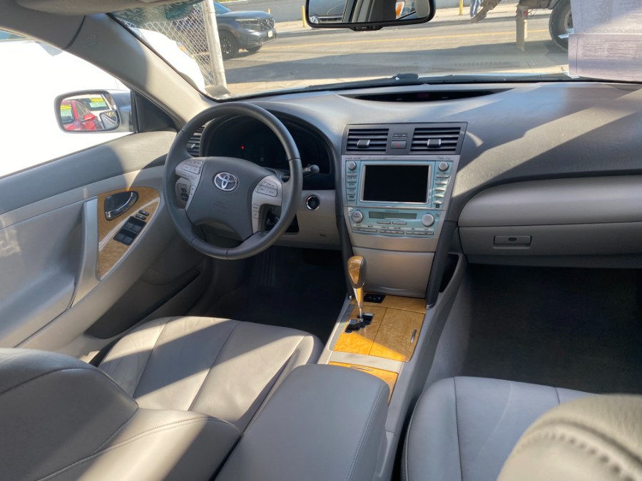 2007 Toyota Camry 4dr Sdn V6 Auto XLE, available for sale in Middle Village, New York | Middle Village Motors . Middle Village, New York 2007 Toyota Camry 4dr Sdn V6 Auto XLE, available for sale in Middle Village, New York | Middle Village Motors . Middle Village, New York
