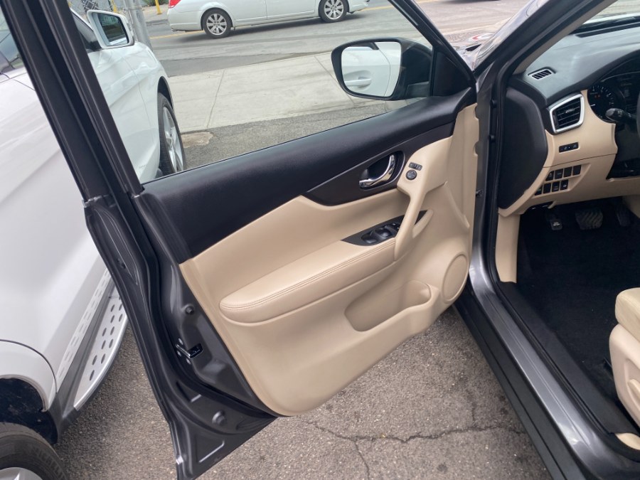 2016 Nissan Rogue AWD 4dr SV, available for sale in Middle Village, New York | Middle Village Motors . Middle Village, New York 2016 Nissan Rogue AWD 4dr SV, available for sale in Middle Village, New York | Middle Village Motors . Middle Village, New York