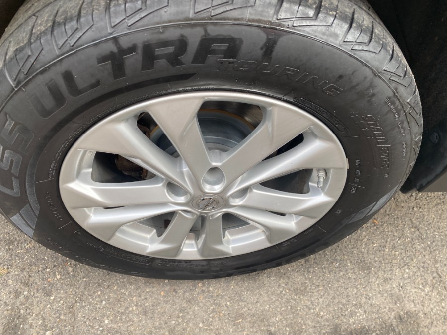 2016 Nissan Rogue AWD 4dr SV, available for sale in Middle Village, New York | Middle Village Motors . Middle Village, New York 2016 Nissan Rogue AWD 4dr SV, available for sale in Middle Village, New York | Middle Village Motors . Middle Village, New York