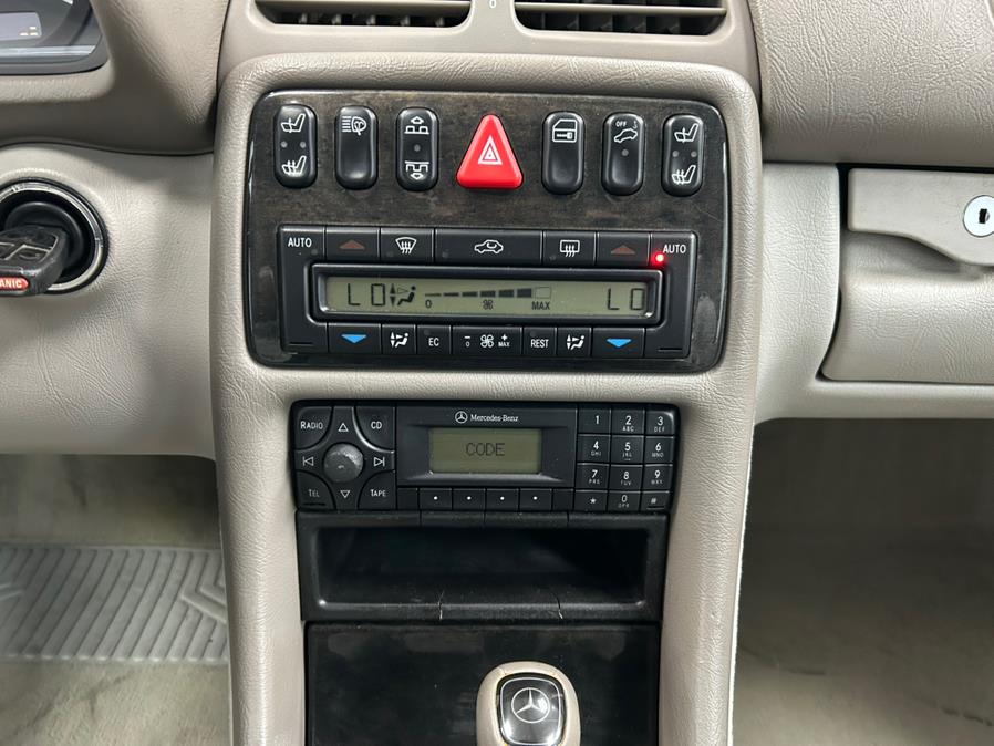 2000 Mercedes-Benz CLK-Class 2dr Cabriolet 4.3L, available for sale in Elizabeth, New Jersey | M Auto Group. Elizabeth, New Jersey 2000 Mercedes-Benz CLK-Class 2dr Cabriolet 4.3L, available for sale in Elizabeth, New Jersey | M Auto Group. Elizabeth, New Jersey