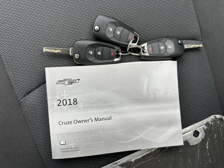 2018 Chevrolet Cruze 4dr HB 1.4L LT w/1SD, available for sale in Copiague, New York | Great Deal Motors. Copiague, New York 2018 Chevrolet Cruze 4dr HB 1.4L LT w/1SD, available for sale in Copiague, New York | Great Deal Motors. Copiague, New York