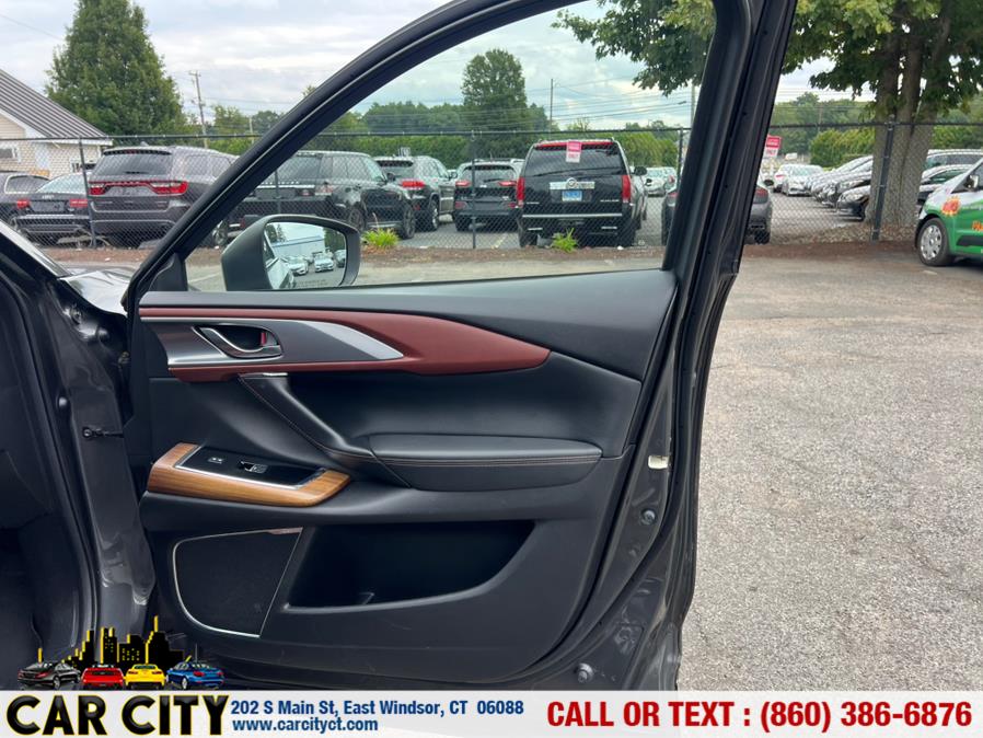 2016 Mazda CX-9 AWD 4dr Signature, available for sale in East Windsor, Connecticut | Car City LLC. East Windsor, Connecticut 2016 Mazda CX-9 AWD 4dr Signature, available for sale in East Windsor, Connecticut | Car City LLC. East Windsor, Connecticut