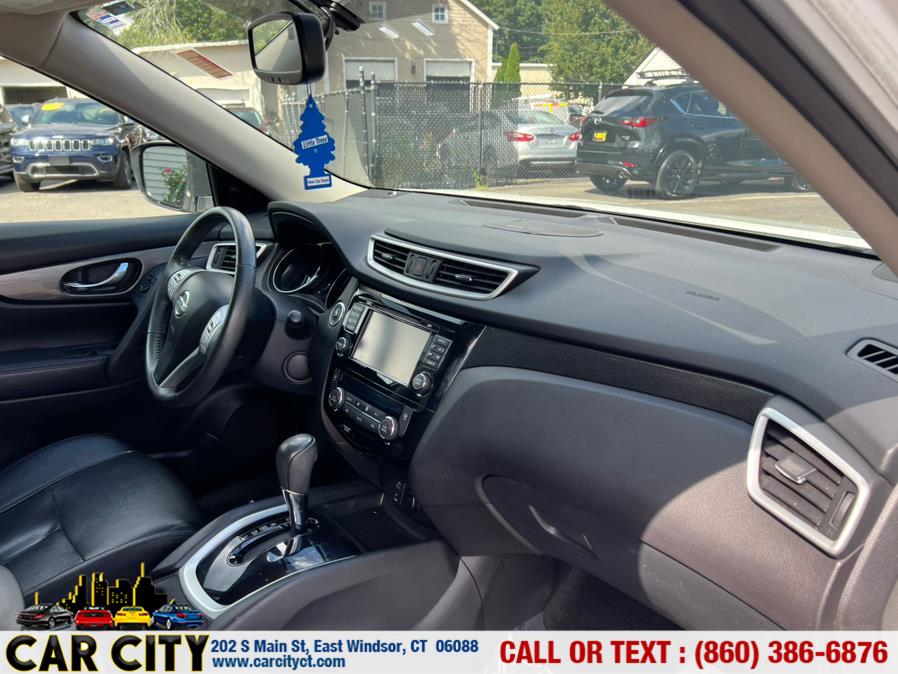 2016 Nissan Rogue AWD 4dr SL, available for sale in East Windsor, Connecticut | Car City LLC. East Windsor, Connecticut 2016 Nissan Rogue AWD 4dr SL, available for sale in East Windsor, Connecticut | Car City LLC. East Windsor, Connecticut