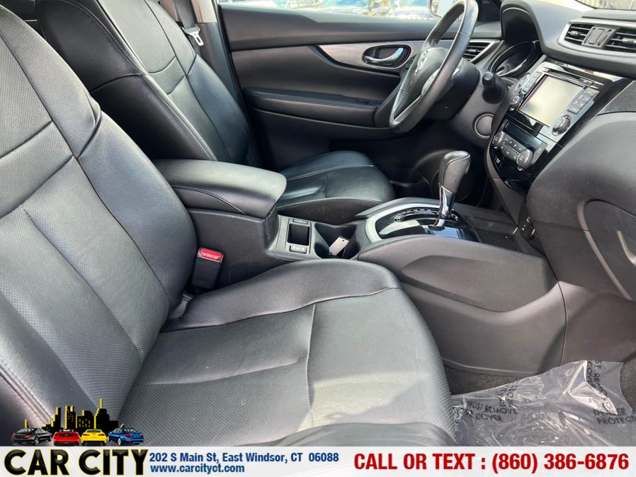 2016 Nissan Rogue AWD 4dr SL, available for sale in East Windsor, Connecticut | Car City LLC. East Windsor, Connecticut 2016 Nissan Rogue AWD 4dr SL, available for sale in East Windsor, Connecticut | Car City LLC. East Windsor, Connecticut