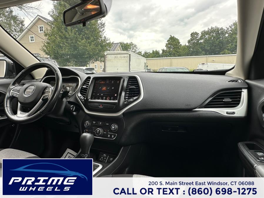 2014 Jeep Cherokee 4WD 4dr Latitude, available for sale in East Windsor, Connecticut | Prime Wheels. East Windsor, Connecticut 2014 Jeep Cherokee 4WD 4dr Latitude, available for sale in East Windsor, Connecticut | Prime Wheels. East Windsor, Connecticut