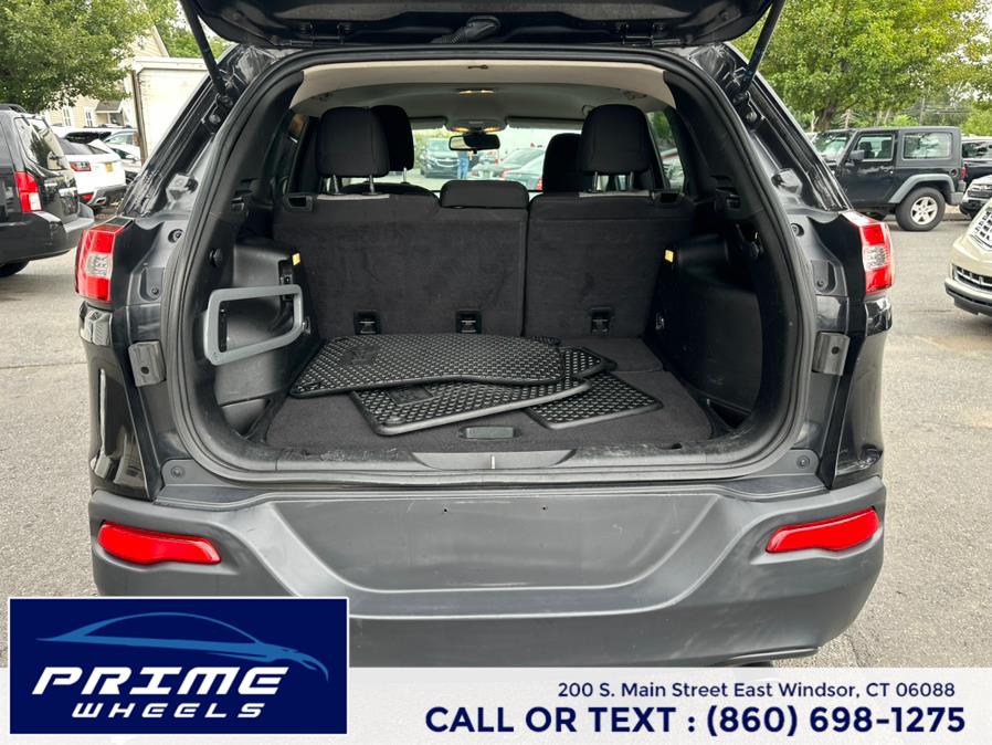 2014 Jeep Cherokee 4WD 4dr Latitude, available for sale in East Windsor, Connecticut | Prime Wheels. East Windsor, Connecticut 2014 Jeep Cherokee 4WD 4dr Latitude, available for sale in East Windsor, Connecticut | Prime Wheels. East Windsor, Connecticut