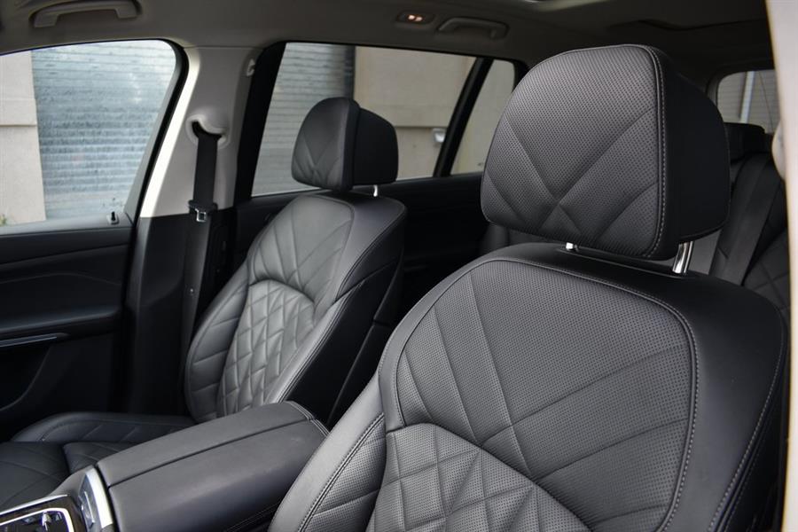 2024 BMW X7 xDrive40i, available for sale in Valley Stream, New York | Certified Performance Motors. Valley Stream, New York 2024 BMW X7 xDrive40i, available for sale in Valley Stream, New York | Certified Performance Motors. Valley Stream, New York