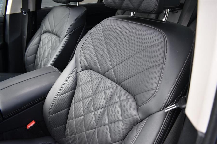 2024 BMW X7 xDrive40i, available for sale in Valley Stream, New York | Certified Performance Motors. Valley Stream, New York 2024 BMW X7 xDrive40i, available for sale in Valley Stream, New York | Certified Performance Motors. Valley Stream, New York