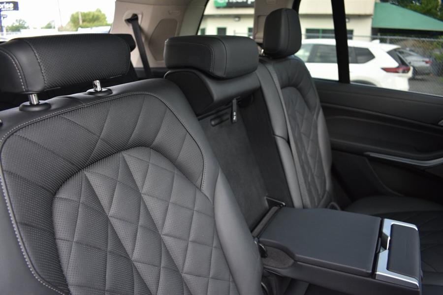 2024 BMW X7 xDrive40i, available for sale in Valley Stream, New York | Certified Performance Motors. Valley Stream, New York 2024 BMW X7 xDrive40i, available for sale in Valley Stream, New York | Certified Performance Motors. Valley Stream, New York