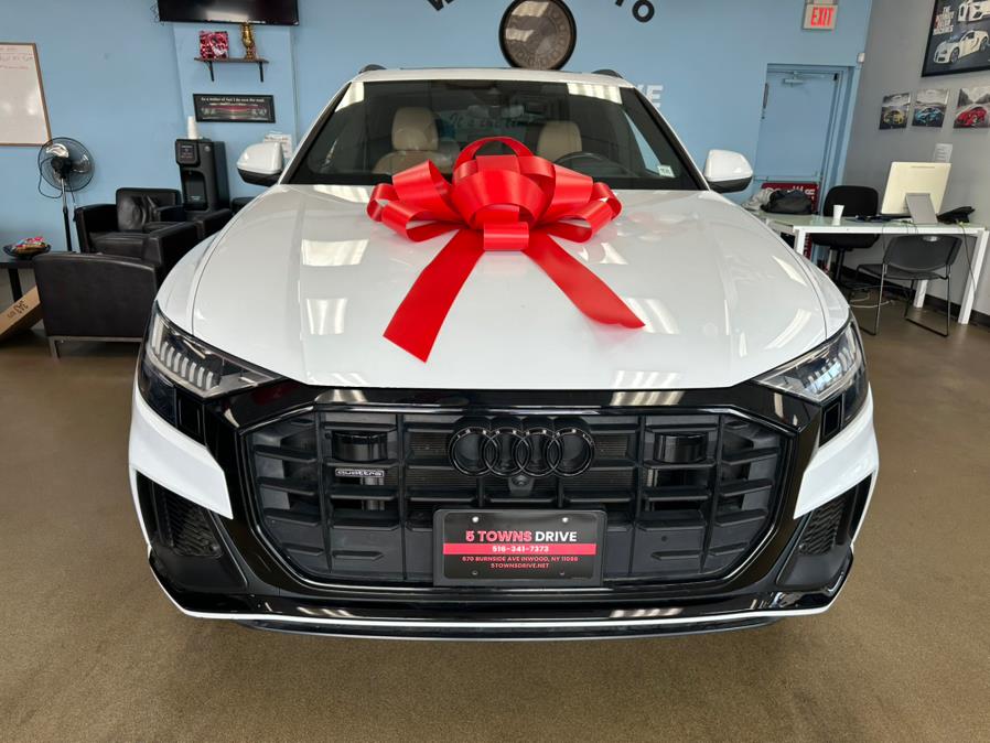 2022 Audi Q8 Prestige 55 TFSI quattro, available for sale in Inwood, New York | 5 Towns Drive. Inwood, New York 2022 Audi Q8 Prestige 55 TFSI quattro, available for sale in Inwood, New York | 5 Towns Drive. Inwood, New York