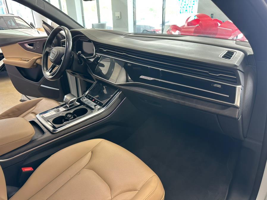 2022 Audi Q8 Prestige 55 TFSI quattro, available for sale in Inwood, New York | 5 Towns Drive. Inwood, New York 2022 Audi Q8 Prestige 55 TFSI quattro, available for sale in Inwood, New York | 5 Towns Drive. Inwood, New York
