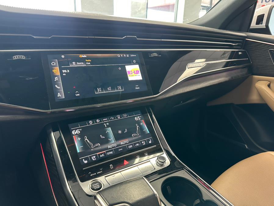 2022 Audi Q8 Prestige 55 TFSI quattro, available for sale in Inwood, New York | 5 Towns Drive. Inwood, New York 2022 Audi Q8 Prestige 55 TFSI quattro, available for sale in Inwood, New York | 5 Towns Drive. Inwood, New York