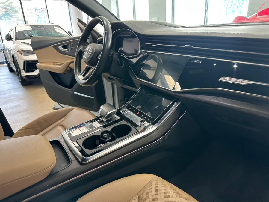 2022 Audi Q8 Prestige 55 TFSI quattro, available for sale in Inwood, New York | 5 Towns Drive. Inwood, New York 2022 Audi Q8 Prestige 55 TFSI quattro, available for sale in Inwood, New York | 5 Towns Drive. Inwood, New York