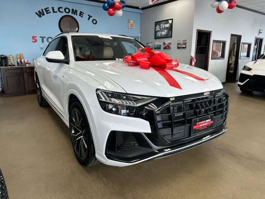 2022 Audi Q8 Prestige 55 TFSI quattro, available for sale in Inwood, New York | 5 Towns Drive. Inwood, New York 2022 Audi Q8 Prestige 55 TFSI quattro, available for sale in Inwood, New York | 5 Towns Drive. Inwood, New York
