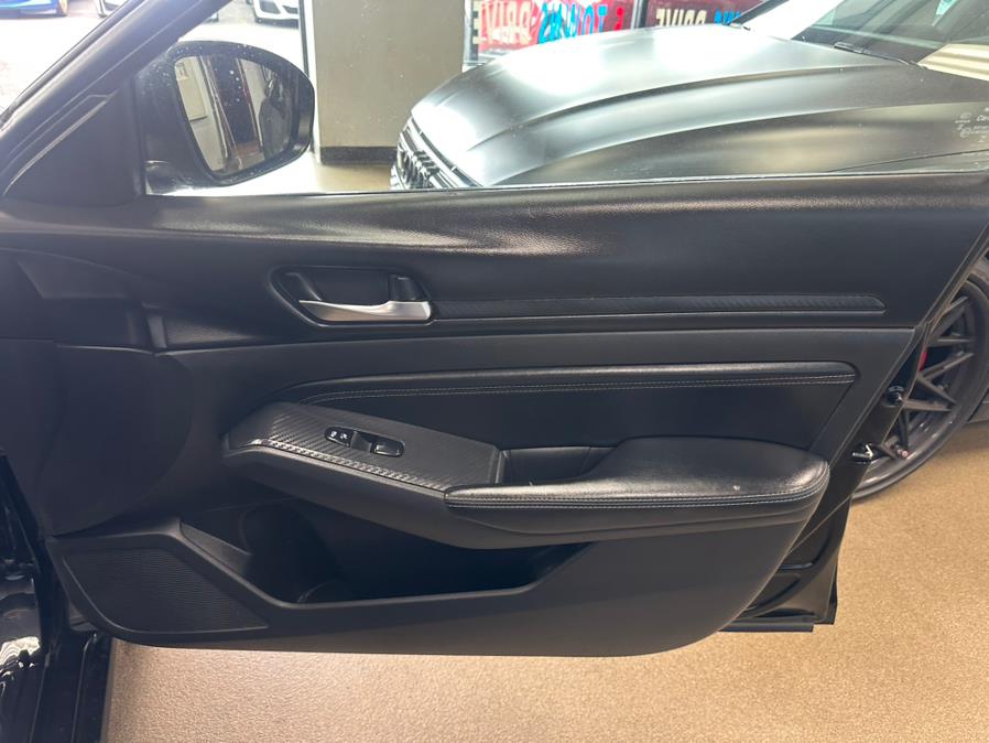 2020 Nissan Altima 2.5 S Sedan, available for sale in Inwood, New York | 5 Towns Drive. Inwood, New York 2020 Nissan Altima 2.5 S Sedan, available for sale in Inwood, New York | 5 Towns Drive. Inwood, New York