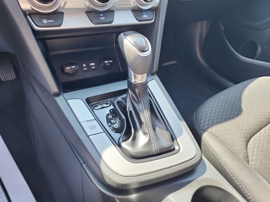 2019 Hyundai Elantra SEL Auto, available for sale in Islip, New York | L.I. Auto Gallery. Islip, New York 2019 Hyundai Elantra SEL Auto, available for sale in Islip, New York | L.I. Auto Gallery. Islip, New York