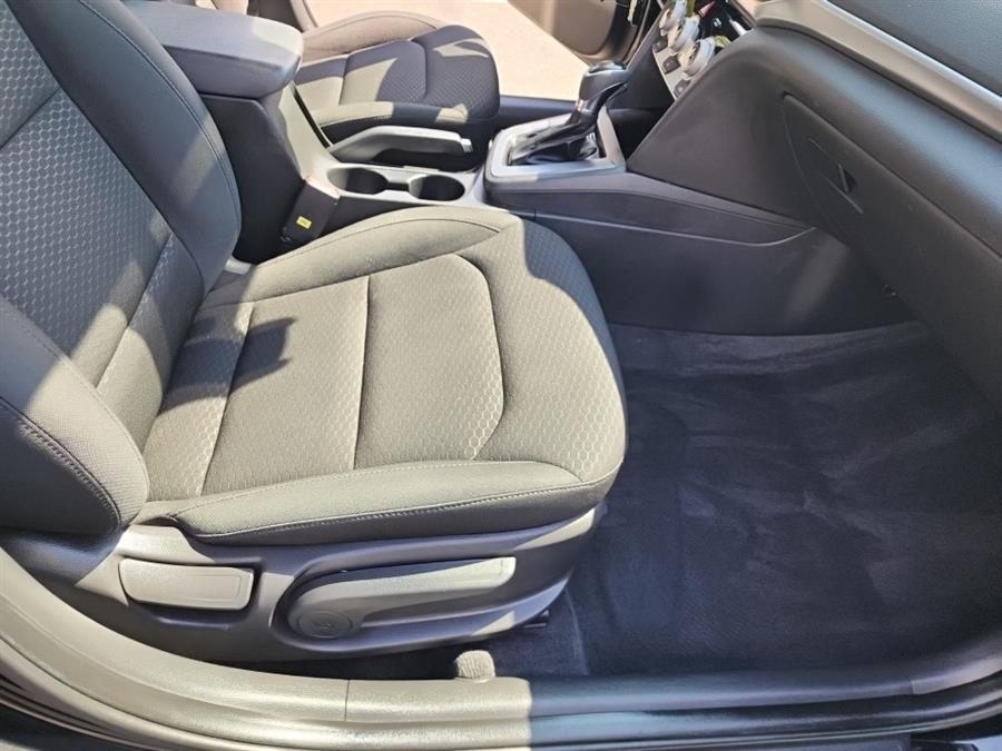2019 Hyundai Elantra SEL Auto, available for sale in Islip, New York | L.I. Auto Gallery. Islip, New York 2019 Hyundai Elantra SEL Auto, available for sale in Islip, New York | L.I. Auto Gallery. Islip, New York