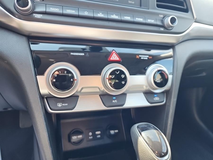 2019 Hyundai Elantra SEL Auto, available for sale in Islip, New York | L.I. Auto Gallery. Islip, New York 2019 Hyundai Elantra SEL Auto, available for sale in Islip, New York | L.I. Auto Gallery. Islip, New York