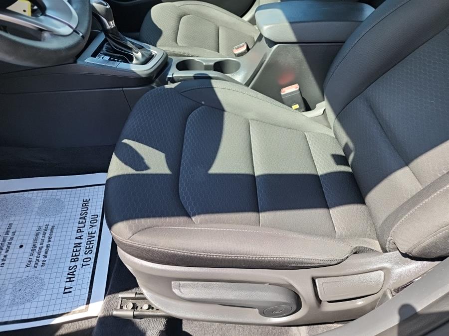 2019 Hyundai Elantra SEL Auto, available for sale in Islip, New York | L.I. Auto Gallery. Islip, New York 2019 Hyundai Elantra SEL Auto, available for sale in Islip, New York | L.I. Auto Gallery. Islip, New York