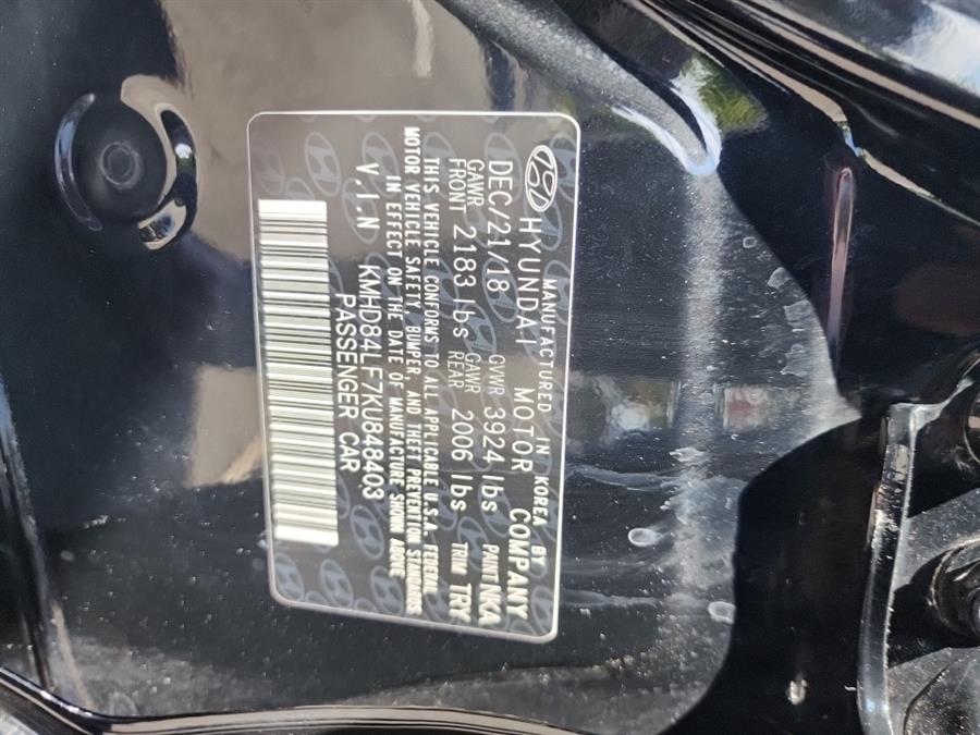 2019 Hyundai Elantra SEL Auto, available for sale in Islip, New York | L.I. Auto Gallery. Islip, New York 2019 Hyundai Elantra SEL Auto, available for sale in Islip, New York | L.I. Auto Gallery. Islip, New York