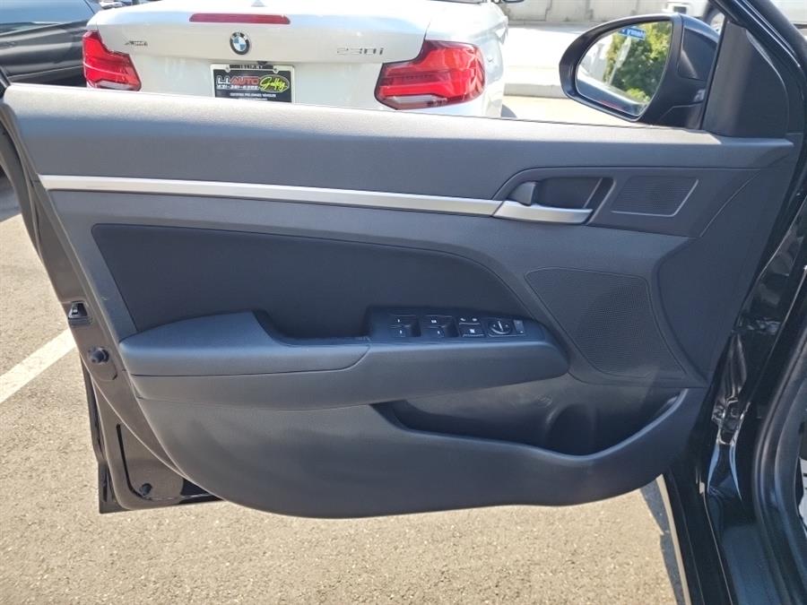 2019 Hyundai Elantra SEL Auto, available for sale in Islip, New York | L.I. Auto Gallery. Islip, New York 2019 Hyundai Elantra SEL Auto, available for sale in Islip, New York | L.I. Auto Gallery. Islip, New York