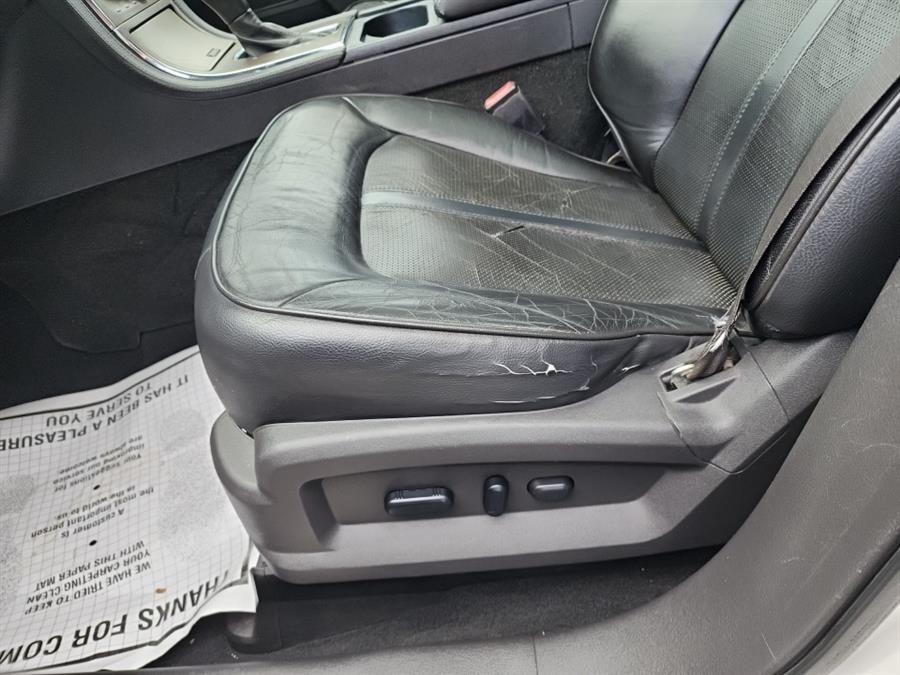 2012 Lincoln MKX AWD 4dr, available for sale in Islip, New York | L.I. Auto Gallery. Islip, New York 2012 Lincoln MKX AWD 4dr, available for sale in Islip, New York | L.I. Auto Gallery. Islip, New York