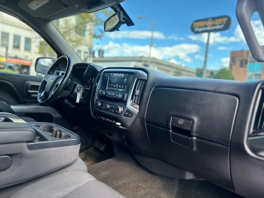 2016 Chevrolet Silverado 1500 4WD Crew Cab 143.5" LT w/1LT, available for sale in Plainfield, New Jersey | Best Cars R Us LLC. Plainfield, New Jersey 2016 Chevrolet Silverado 1500 4WD Crew Cab 143.5" LT w/1LT, available for sale in Plainfield, New Jersey | Best Cars R Us LLC. Plainfield, New Jersey