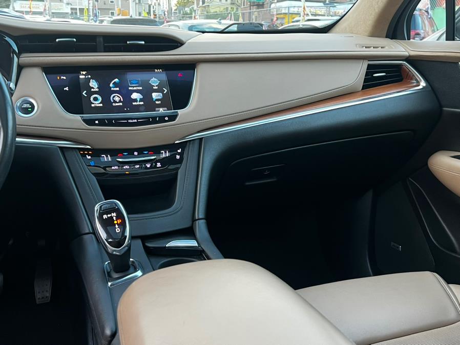 2019 Cadillac XT5 AWD 4dr Platinum, available for sale in Irvington, New Jersey | Elis Motors Corp. Irvington, New Jersey 2019 Cadillac XT5 AWD 4dr Platinum, available for sale in Irvington, New Jersey | Elis Motors Corp. Irvington, New Jersey