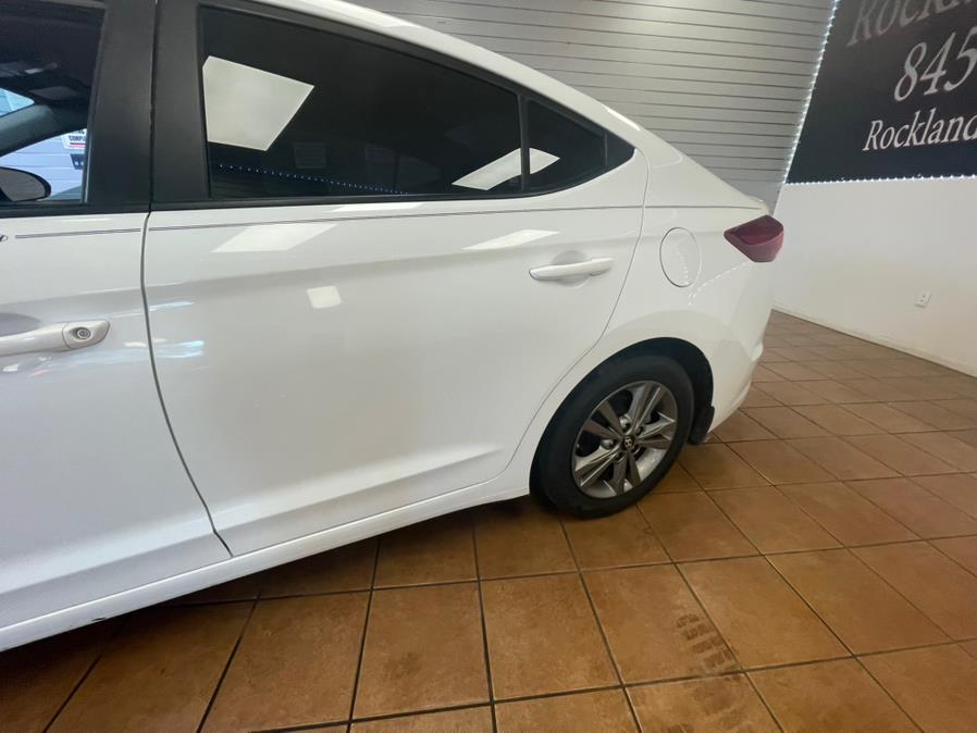 2018 Hyundai Elantra SEL 2.0L Auto (Alabama), available for sale in Suffern, New York | Rockland Motor Sport. Suffern, New York 2018 Hyundai Elantra SEL 2.0L Auto (Alabama), available for sale in Suffern, New York | Rockland Motor Sport. Suffern, New York