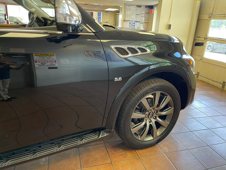 2017 INFINITI QX80 AWD Limited, available for sale in Suffern, New York | Rockland Motor Sport. Suffern, New York 2017 INFINITI QX80 AWD Limited, available for sale in Suffern, New York | Rockland Motor Sport. Suffern, New York