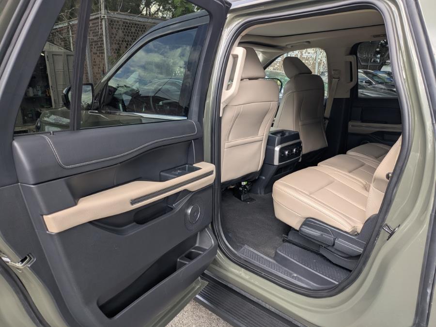 2024 Ford Expedition Max XLT 4x4, available for sale in Long Island City, New York | Luxury Of Queens. Long Island City, New York 2024 Ford Expedition Max XLT 4x4, available for sale in Long Island City, New York | Luxury Of Queens. Long Island City, New York
