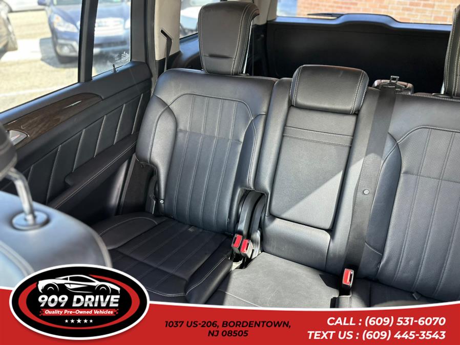 2015 Mercedes-benz Gl-class GL450 4MATIC, available for sale in BORDENTOWN, New Jersey | 909 Drive. BORDENTOWN, New Jersey 2015 Mercedes-benz Gl-class GL450 4MATIC, available for sale in BORDENTOWN, New Jersey | 909 Drive. BORDENTOWN, New Jersey