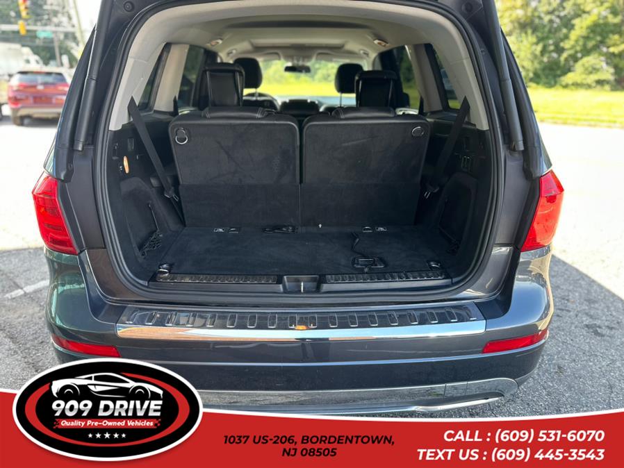 2015 Mercedes-benz Gl-class GL450 4MATIC, available for sale in BORDENTOWN, New Jersey | 909 Drive. BORDENTOWN, New Jersey 2015 Mercedes-benz Gl-class GL450 4MATIC, available for sale in BORDENTOWN, New Jersey | 909 Drive. BORDENTOWN, New Jersey