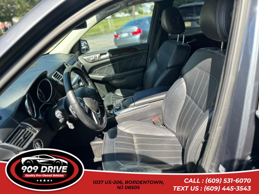 2015 Mercedes-benz Gl-class GL450 4MATIC, available for sale in BORDENTOWN, New Jersey | 909 Drive. BORDENTOWN, New Jersey 2015 Mercedes-benz Gl-class GL450 4MATIC, available for sale in BORDENTOWN, New Jersey | 909 Drive. BORDENTOWN, New Jersey