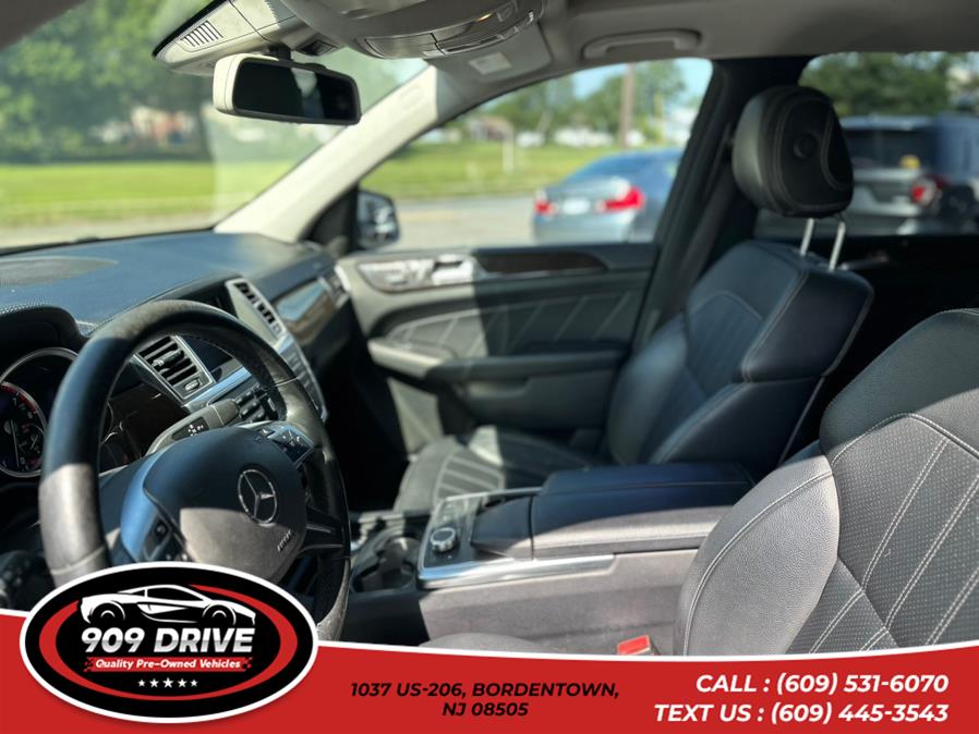 2015 Mercedes-benz Gl-class GL450 4MATIC, available for sale in BORDENTOWN, New Jersey | 909 Drive. BORDENTOWN, New Jersey 2015 Mercedes-benz Gl-class GL450 4MATIC, available for sale in BORDENTOWN, New Jersey | 909 Drive. BORDENTOWN, New Jersey