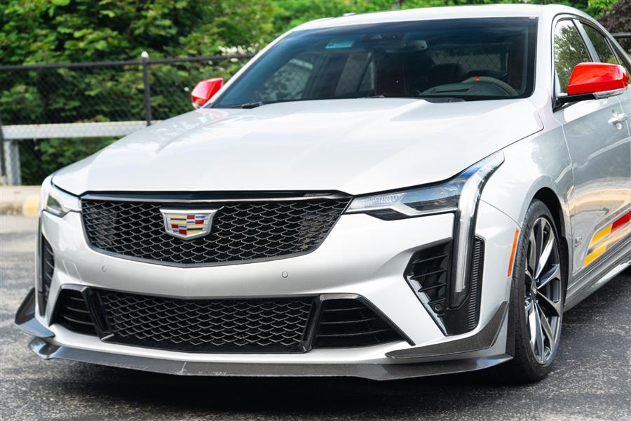 2024 Cadillac CT4 photo 17