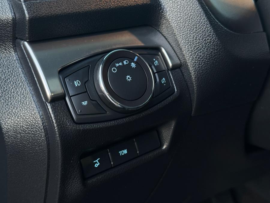 2018 Ford Explorer XLT 4WD, available for sale in Peabody, Massachusetts | All Motors. Peabody, Massachusetts 2018 Ford Explorer XLT 4WD, available for sale in Peabody, Massachusetts | All Motors. Peabody, Massachusetts