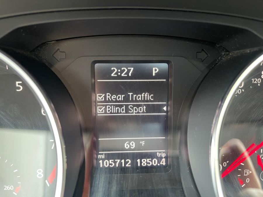 2017 Volkswagen Jetta 1.4T SE Auto, available for sale in Bloomfield, Connecticut | AXA Car Sales and Repair LLC. Bloomfield, Connecticut 2017 Volkswagen Jetta 1.4T SE Auto, available for sale in Bloomfield, Connecticut | AXA Car Sales and Repair LLC. Bloomfield, Connecticut